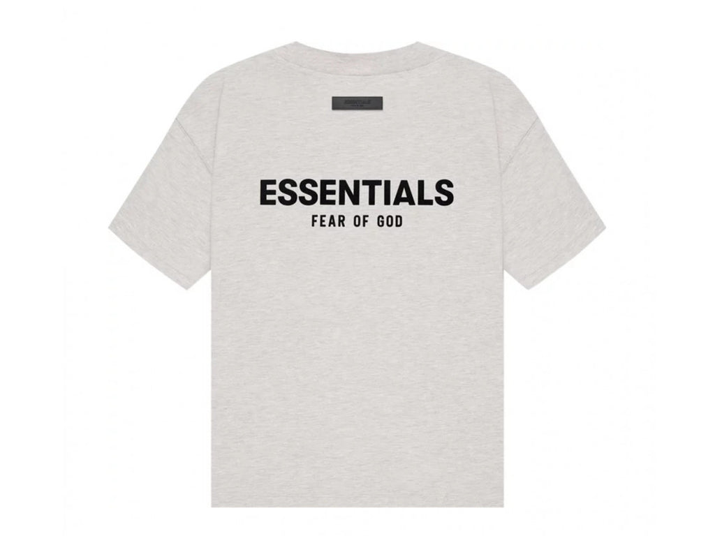 PLAYERA ESSENTIALS FEAR OF GOD LIGHT OATMEAL SS22