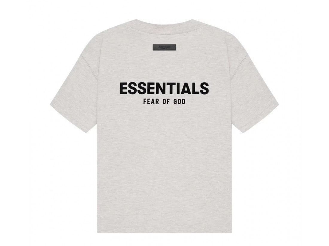 PLAYERA ESSENTIALS FEAR OF GOD LIGHT OATMEAL SS22