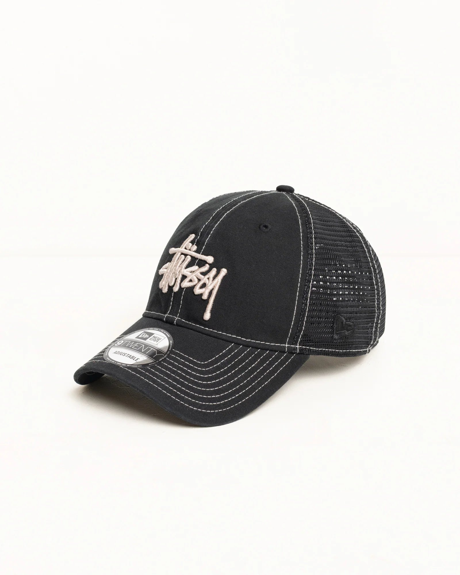 GORRA STUSSY x NEW ERA WASHED BLACK TRUCKER (POR PEDIDO)