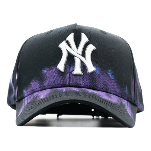 GORRA DANDY HATS PURP SNEAKER FEVER
