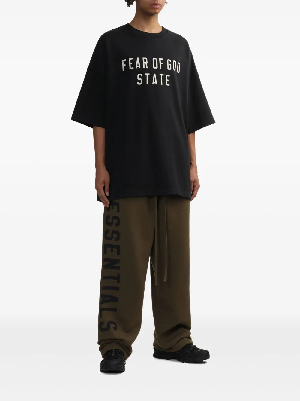 PLAYERA ESSENTIALS FEAR OF GOD STATE (Oversize 2 tallas)