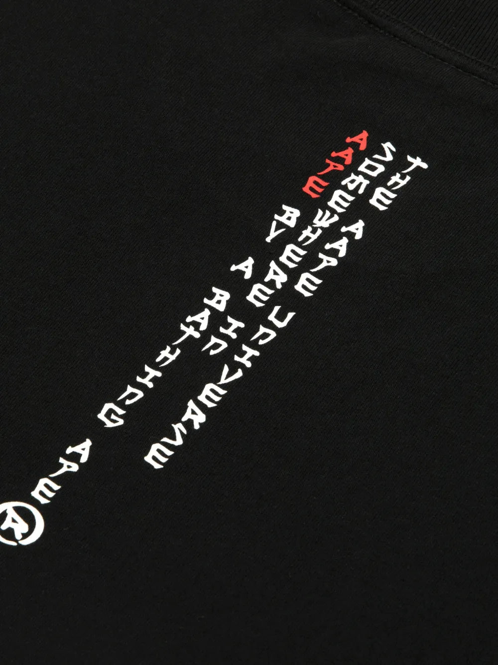 PLAYERA AAPE BY *A BATHING APE® KOI FISH LOGO
