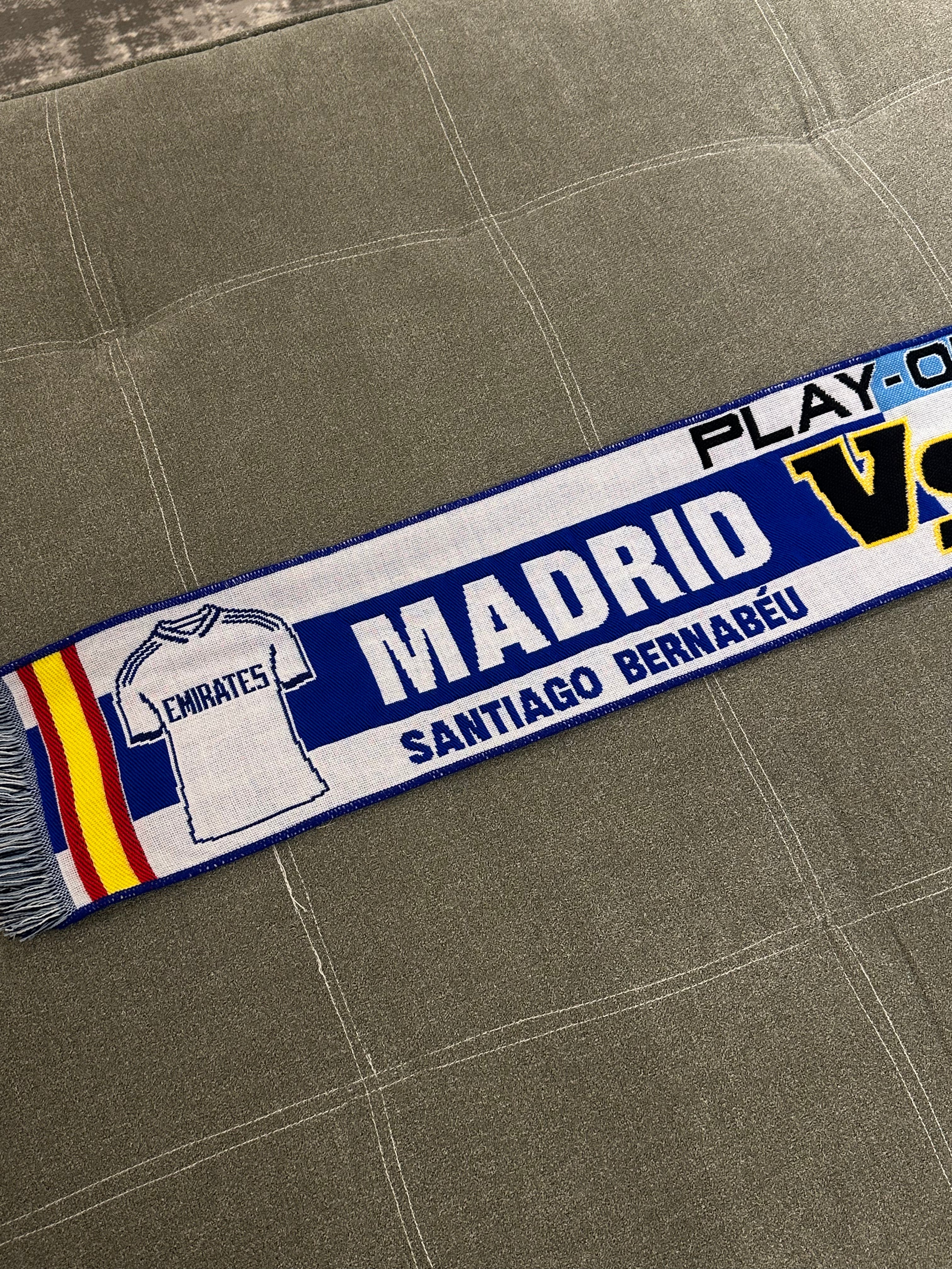 BUFANDA REAL MADRID VS M. CITY 19/02/2025 CHAMPIONS (S. Bernabeu)