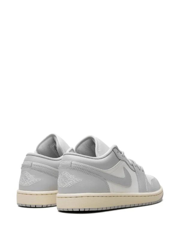 JORDAN 1 LOW SAIL NEUTRAL GREY (W)