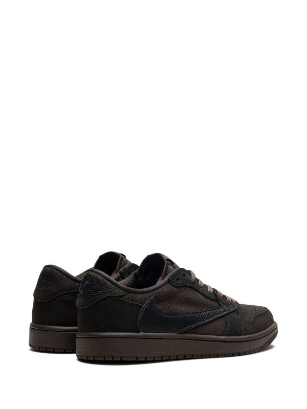 JORDAN 1 LOW OG x TRAVIS SCOTT “VELVET BROWN”