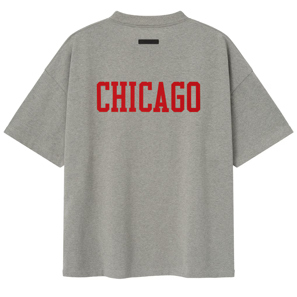 PLAYERA ESSENTIALS FEAR OF GOD x NBA BULLS GREY (POR PEDIDO)